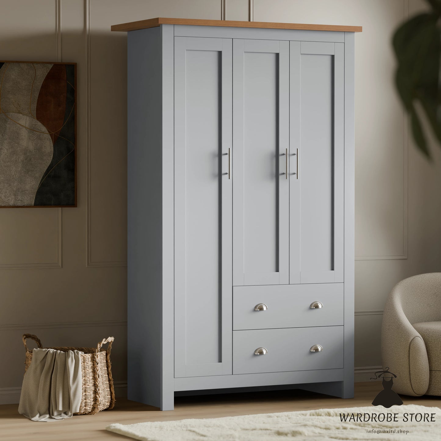 Shaker Triple Wardrobe With Shelves And Drawers